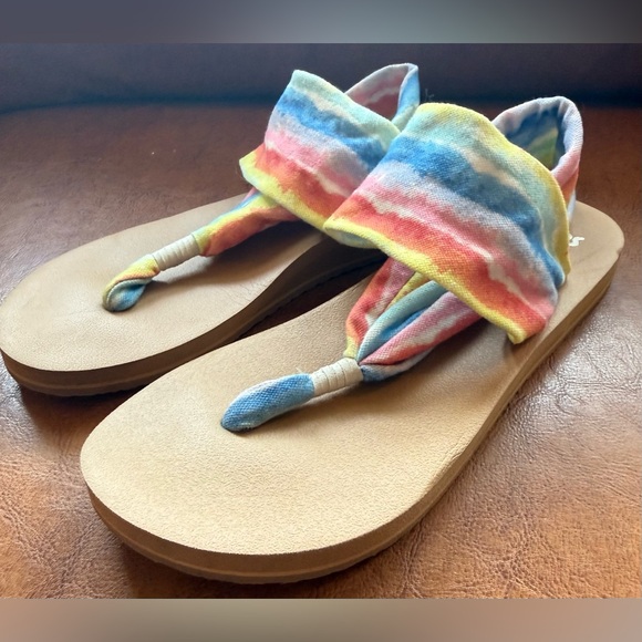 Sanuk Sling ST Tie Dye Yoga Sandals Women’s Size 7 NWOB - Picture 2 of 7